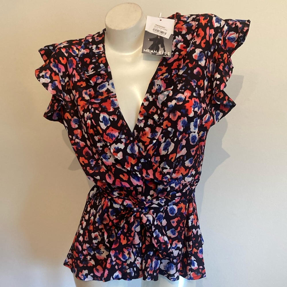 Milan Kiss Black-Blue Med. Floral Top With Belt